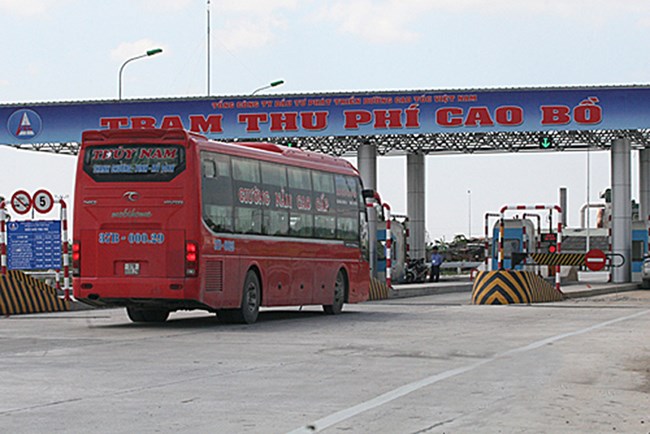 Góc nhìn của doanh nghiệp vận tải về cước phí các dự án giao thông BOT. (21/3/2016)